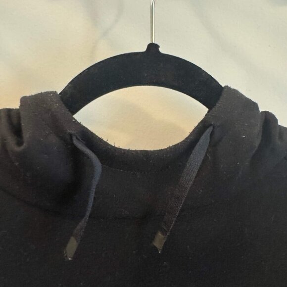 FWD Hoodie Mens Medium Black Long Sleeve Hooded Pullover Kangaroo Pocket - Picture 5 of 9